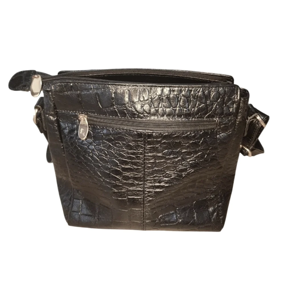 ASHWOOD genuine leather croc-embossed crossbody bag, black